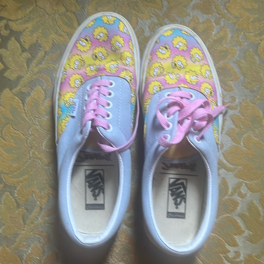 Lisa Simpson vans